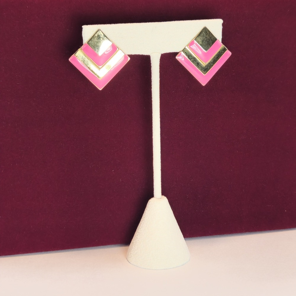 Hot Pink Enamel Gold Tone Geometric Square Clip-On Earrings Chevron Statement